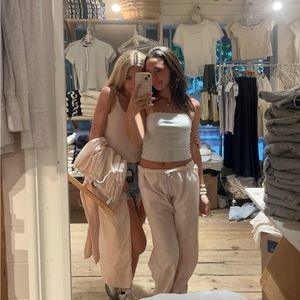 Meet your Posher, Gabby